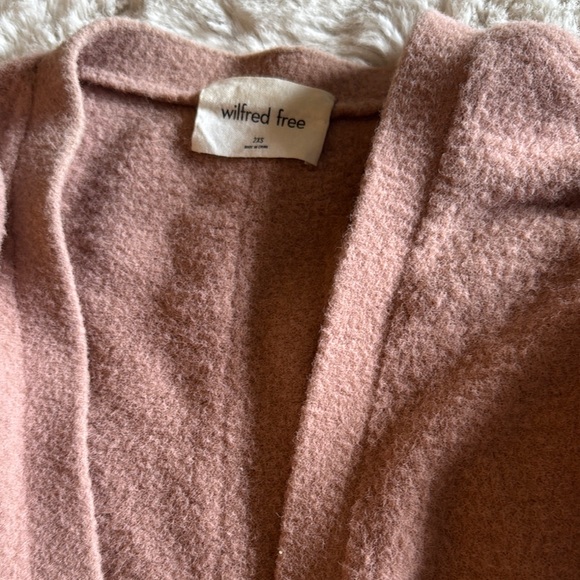 Wilfred Cozy Oversized Cardigan Sweater - Picture 3 of 6